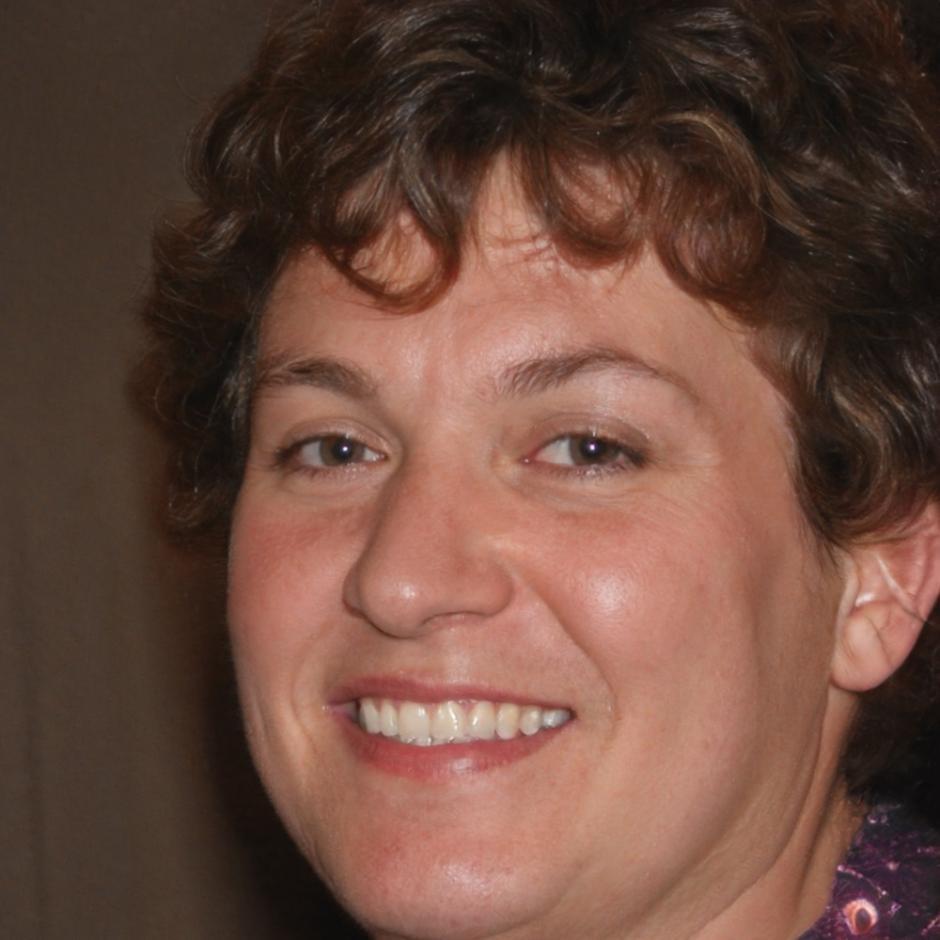 Carmen Ruiz, Directora de Cumplimiento Financiero
